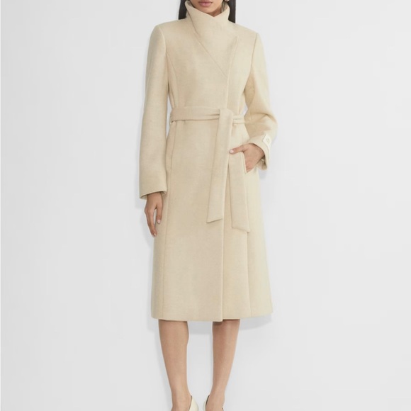 Aritzia, babaton Connor long coat, wool coat, size xs, light taupe, like new - Picture 3 of 6